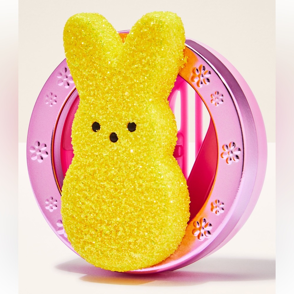 Bath & Body Works PEEPS Marshmallow
Bunny Car Fragrance Holder